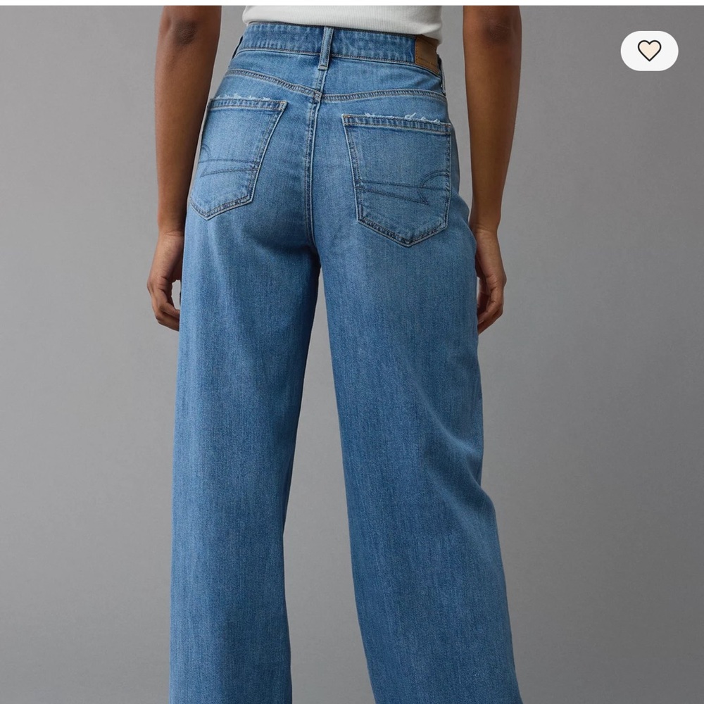 American Eagle Outfitters Sky Blue High Rise Jeans - Picture 2 of 6